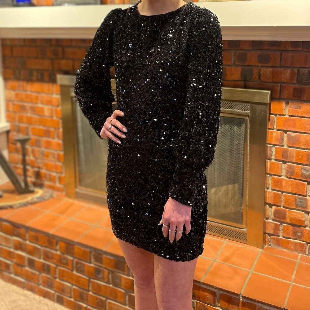 Elegant Black Sequin Dress